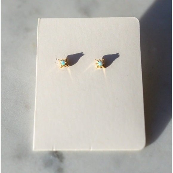 Dainty Star Opal Stud earrings Gold Star w tiny Opal ADORABLE studs - Picture 6 of 6
